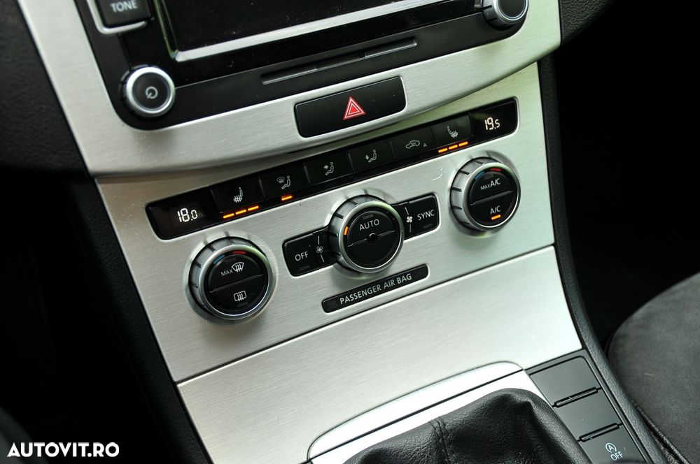Volkswagen Passat 2.0 TDI Highline - 10