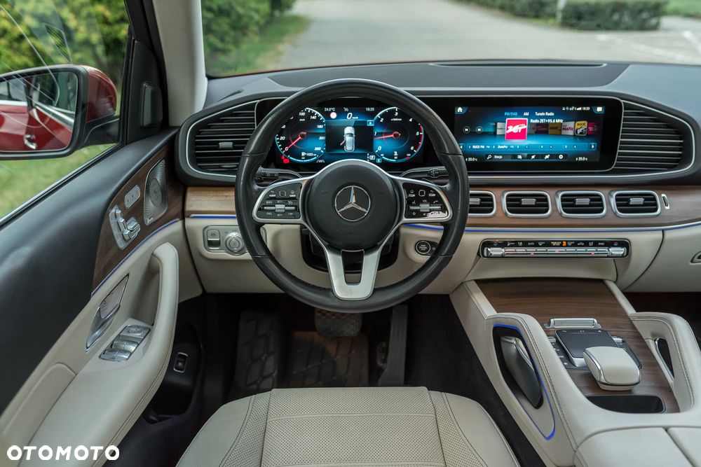 Mercedes-Benz GLE - 19