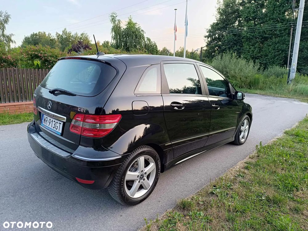 Mercedes-Benz Klasa B 180 CDI DPF - 19
