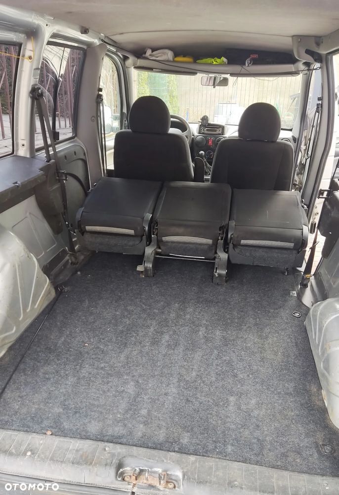 Fiat Doblo 1.9 JTD Active - 14