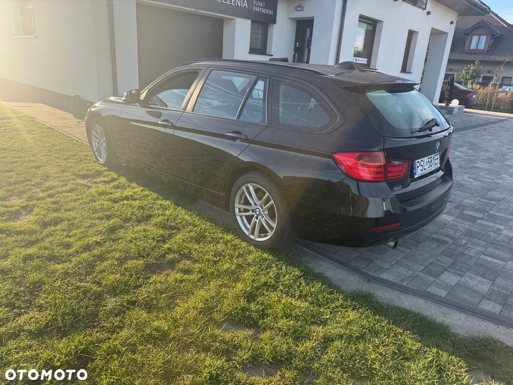 BMW Seria 3 316d Sport Line - 10