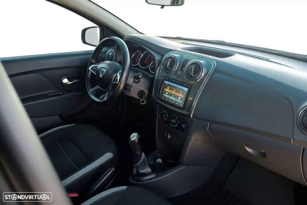 Dacia Sandero 1.0 SCe Comfort - 13