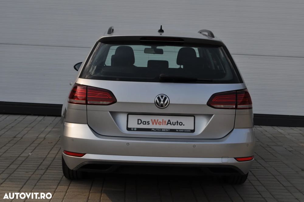 Volkswagen Golf 1.6 TDI SCR Trendline - 8