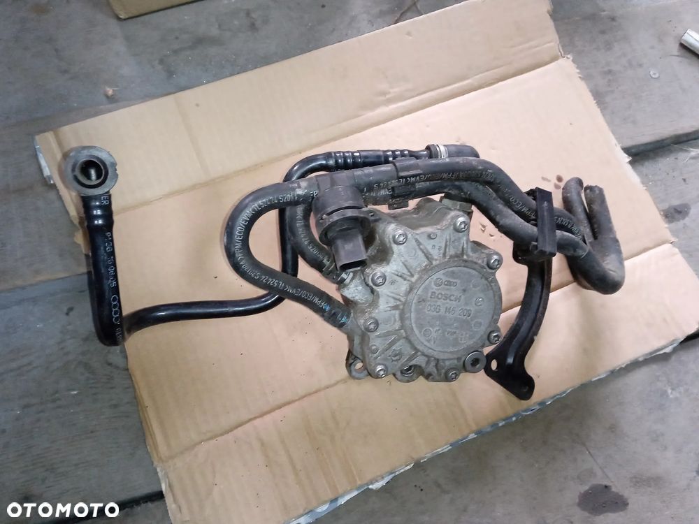POMPA VACUM VOLKSWAGEN AUDI A4 B7 2.0TDI 03G145209 - 1