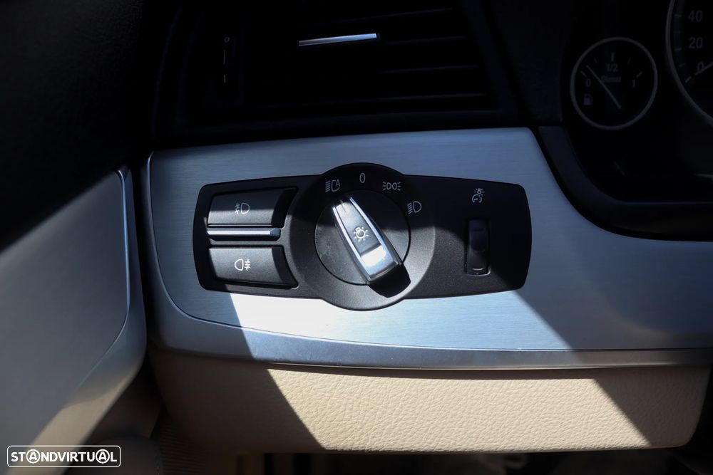BMW 520 d Auto - 22