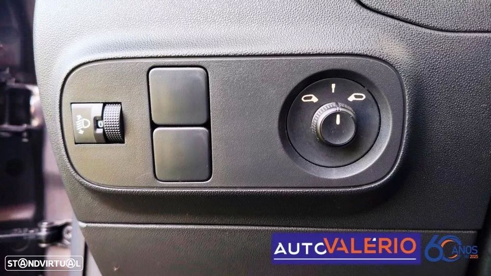 Citroën C3 1.5 BlueHDi Feel Pack - 11