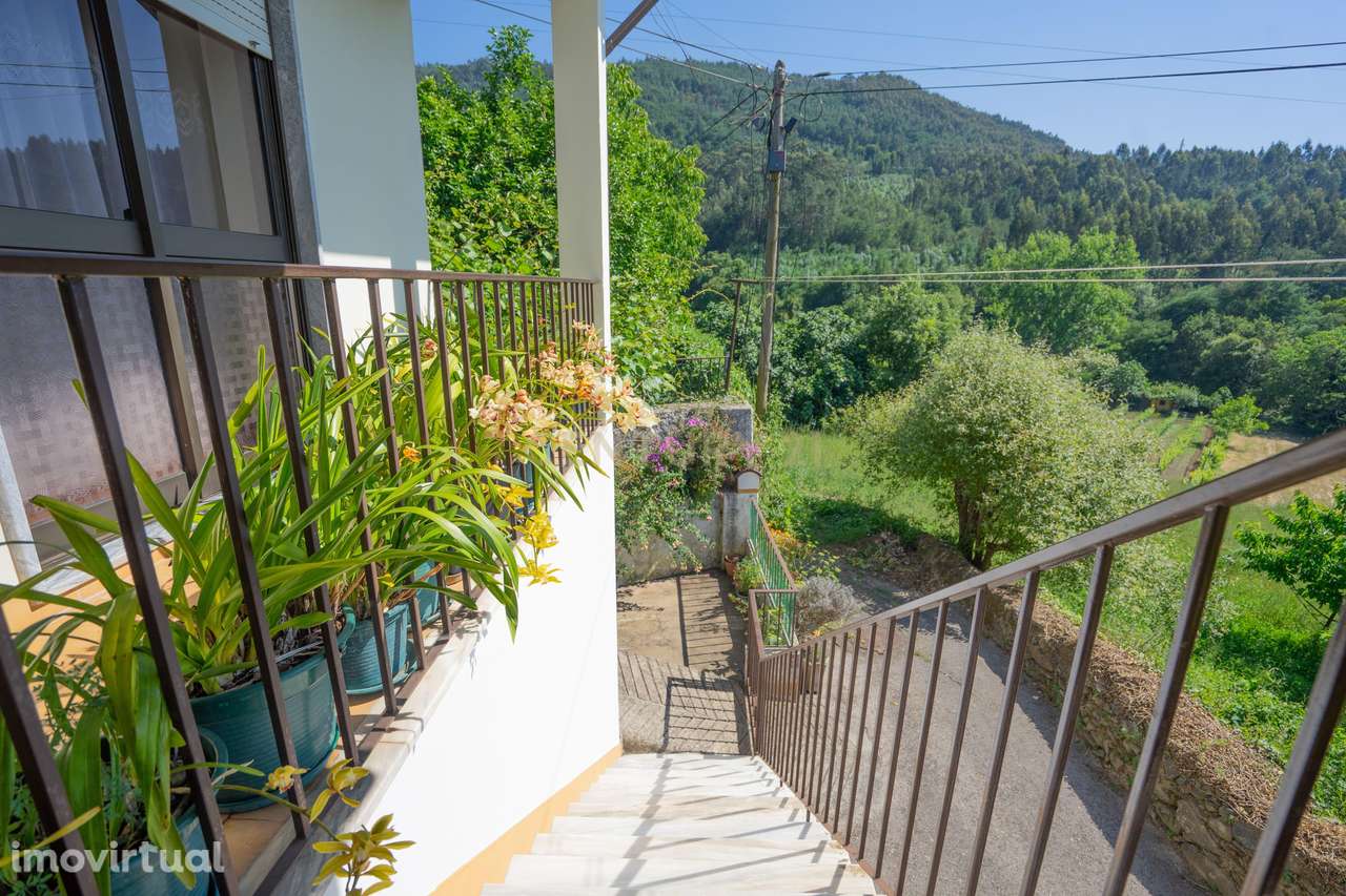 Moradia T2 - C/ espaço exterior - Grande imagem: 3/32