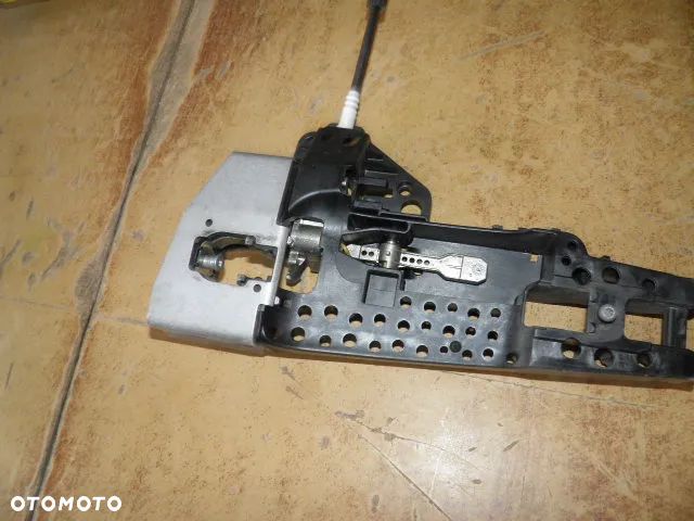 ZAMEK DRZWI AUDI A4 A5 Q5 LEWY PRZÓD 8J1837015C 7-pin - 4