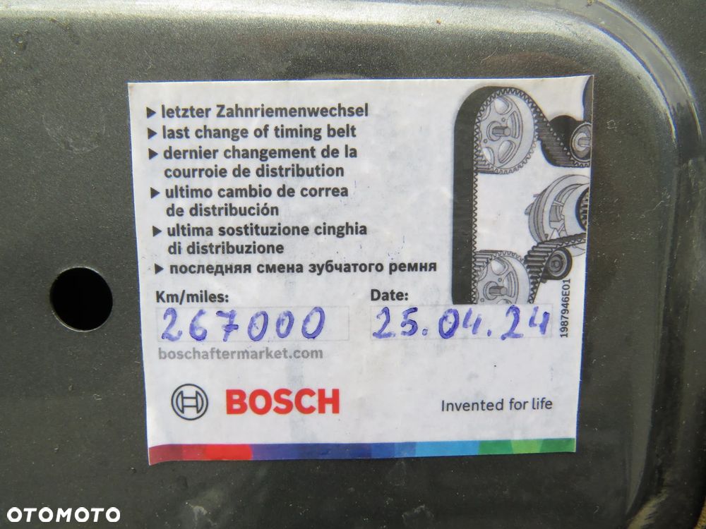 Volvo V50 D2 Momentum Start-Stop - 36