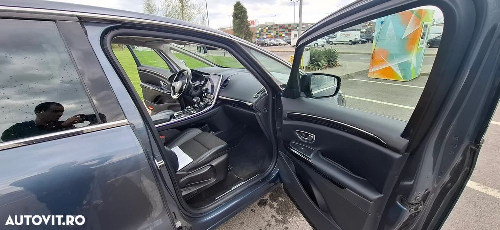 Renault Espace BLUE dCi 160 EDC BUSINESS EDITION - 17