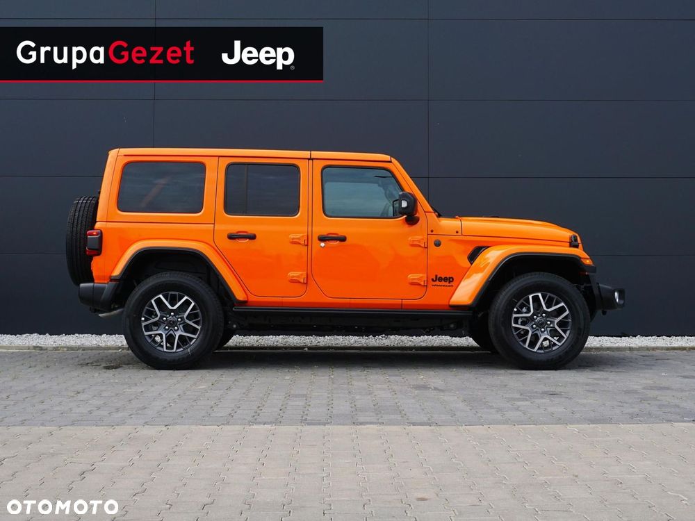Jeep Wrangler - 4