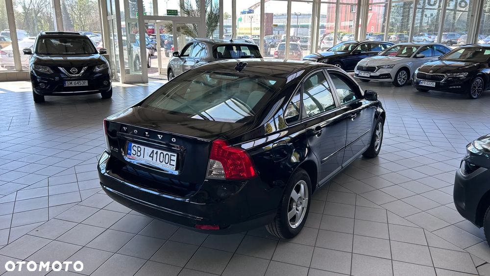 Volvo S40 1.6 Momentum - 8
