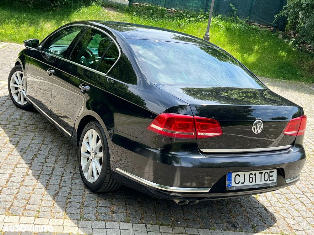 Volkswagen Passat 2.0 TDI DPF BlueMotion Technology Highline - 2
