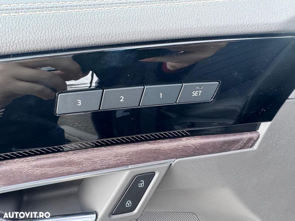 Volkswagen Touareg V6 TSI eHybrid PHEV Elegance - 29