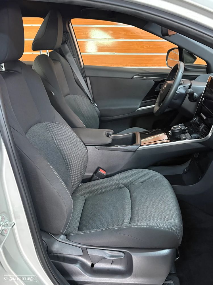 Toyota bZ4X Lounge - 10