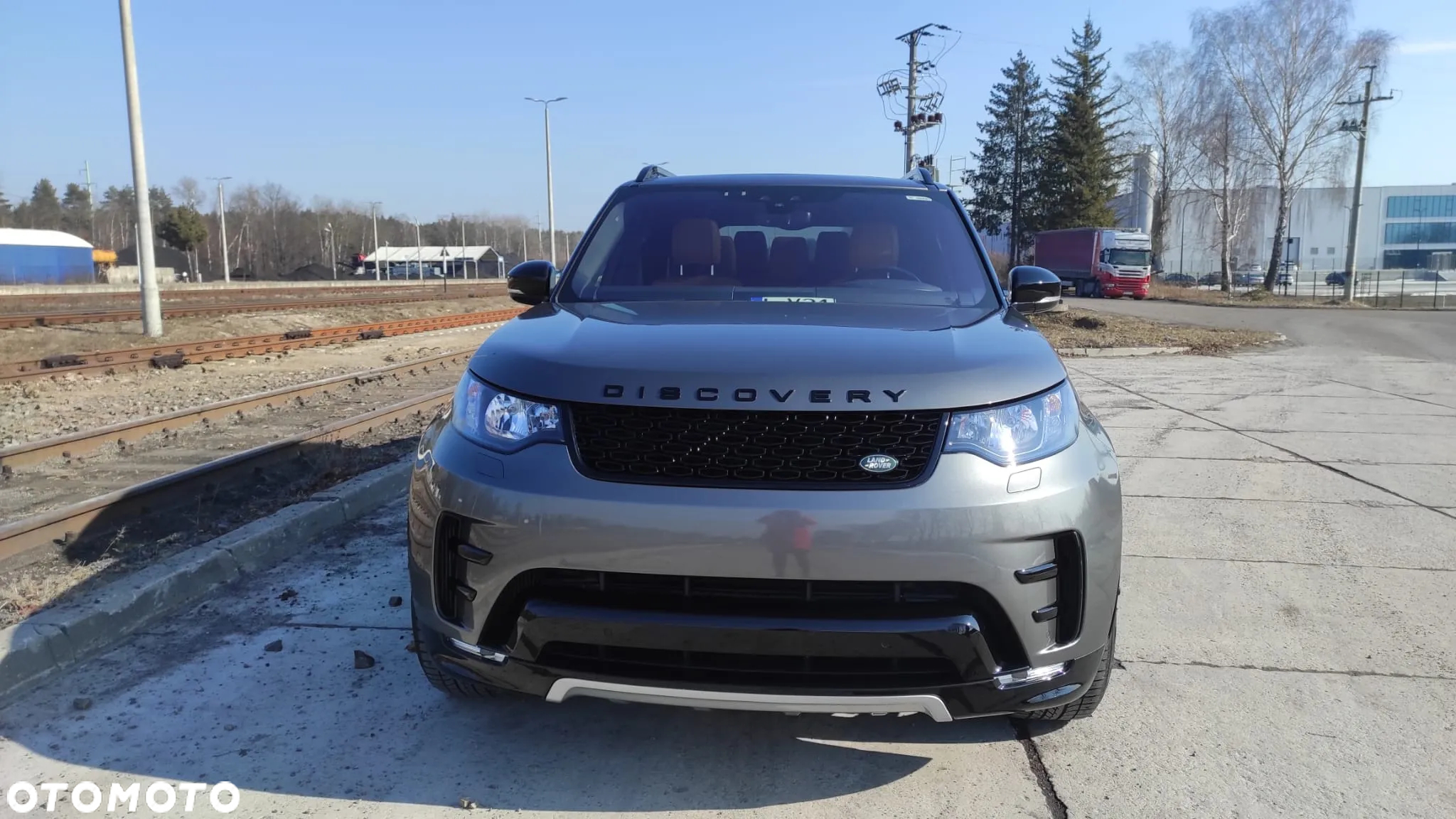 Land Rover Discovery V 3.0 Si6 HSE Luxury - 13