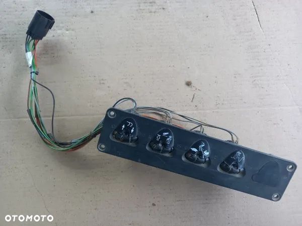 Sterowanie podnośnikiem EHR Case Maxxum 140 - 1