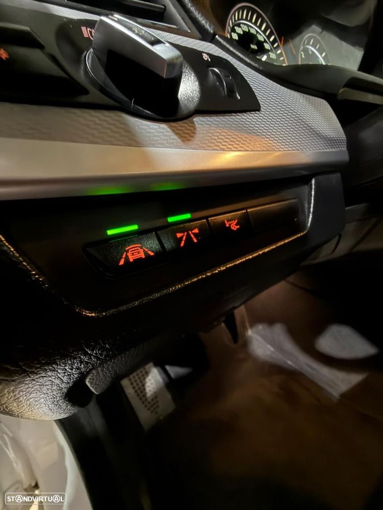 BMW 525 d Pack M Auto - 13