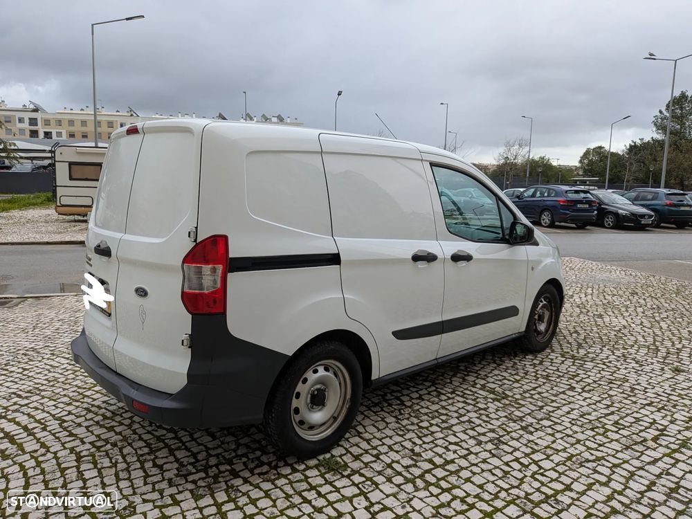 Ford Transit courier - 15