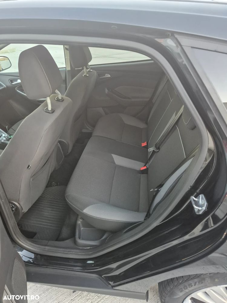 Ford Focus 1.6 EcoBoost Start-Stopp-System SYNC Edition - 17