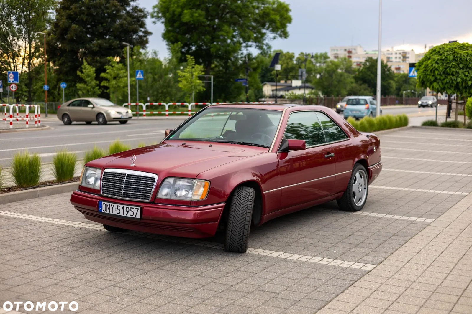 Mercedes-Benz W124 (1984-1993) - 8