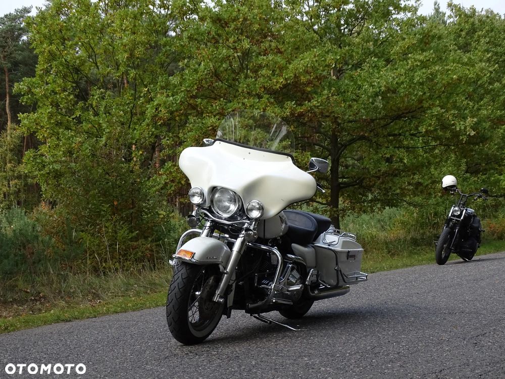 Harley-Davidson Touring Road King - 11