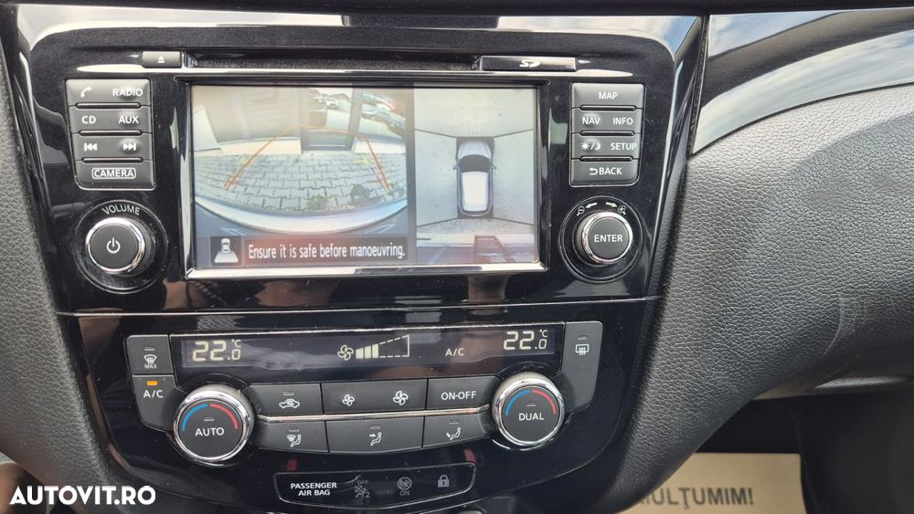 Nissan Qashqai 1.5 DCI Start/Stop N-Connecta - 17
