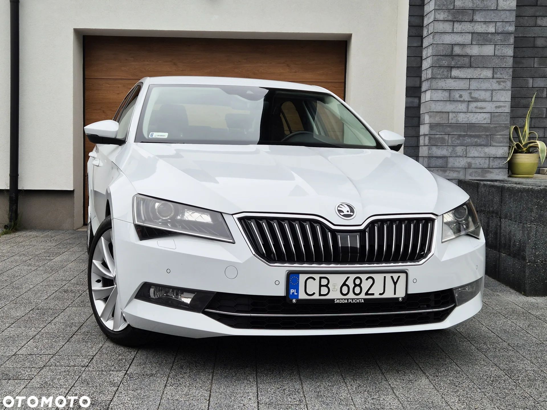 Skoda Superb 2.0 TSI 4x4 Style DSG - 1