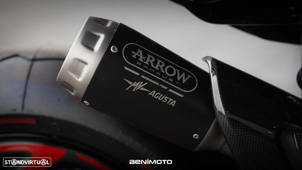 MV Agusta Rush 1000 - 12