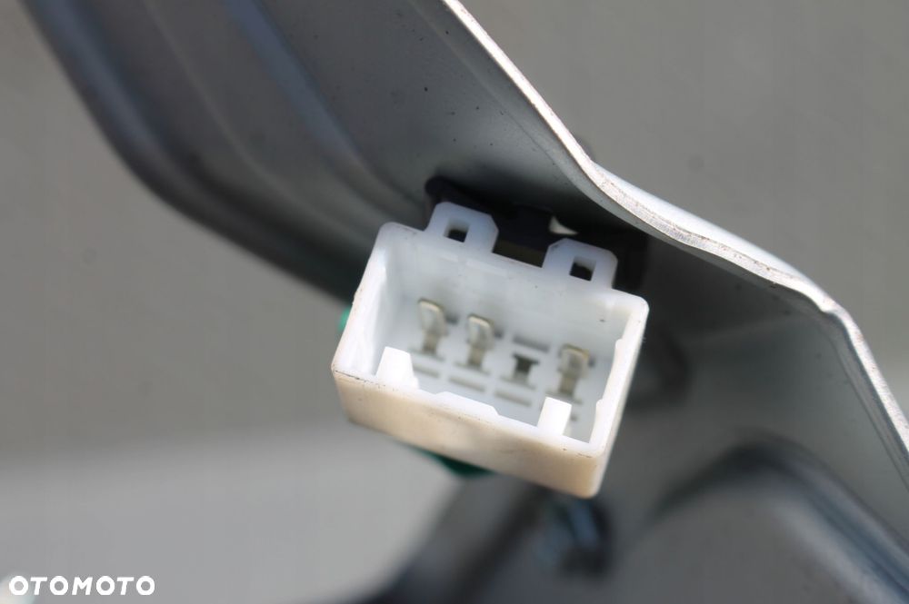 silniczek wycieraczki klapy tył santa fe ii 06-12 - 5