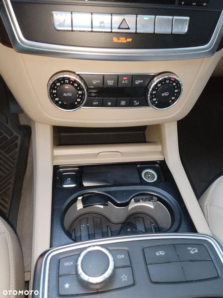 Mercedes-Benz GL 400 4Matic 7G-TRONIC - 20