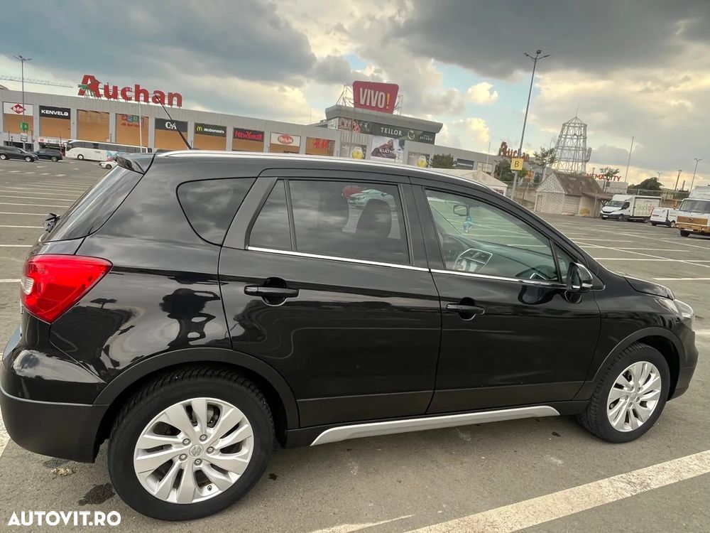 Suzuki SX4 S-Cross 1.4 Boosterjet Mild Hybrid AllGrip Passion - 3