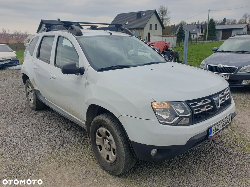 Dacia Duster SCe 115 4x2 Laureate - 10