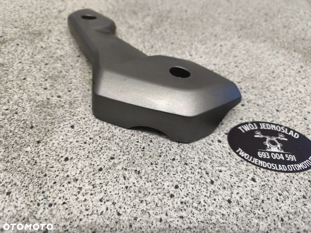 Osłona chłodnicy lewa Triumph Trident 660 2022 - 6