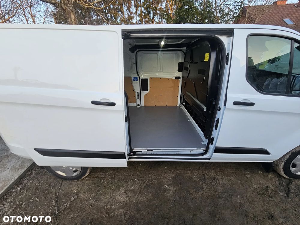 Ford Transit Custom - 6