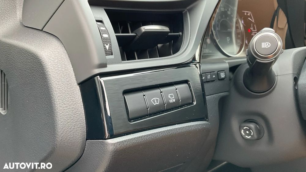 Lexus Seria ES 300h 2.5 TNGA HV 25H- 4X2 CVT Luxury - 38