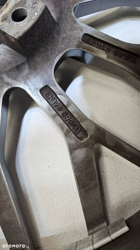 felga aluminiowa via sff02 20'' 8,5j et35 5x112 cb 66,6 - 10