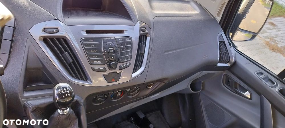 Ford Transit Custom - 8