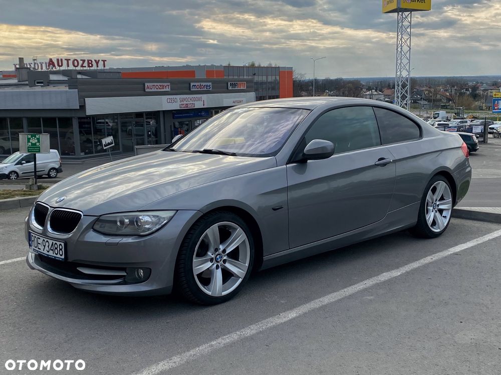 BMW Seria 3 - 37