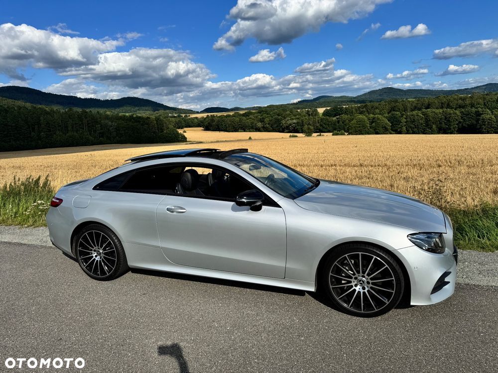 Mercedes-Benz Klasa E 220 d Coupe 4-Matic 9G-TRONIC - 9