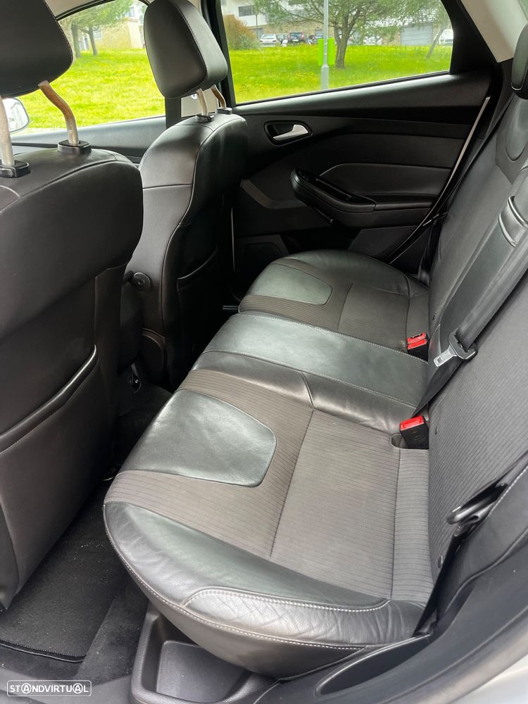 Ford Focus SW 1.6 TDCi Titanium - 10