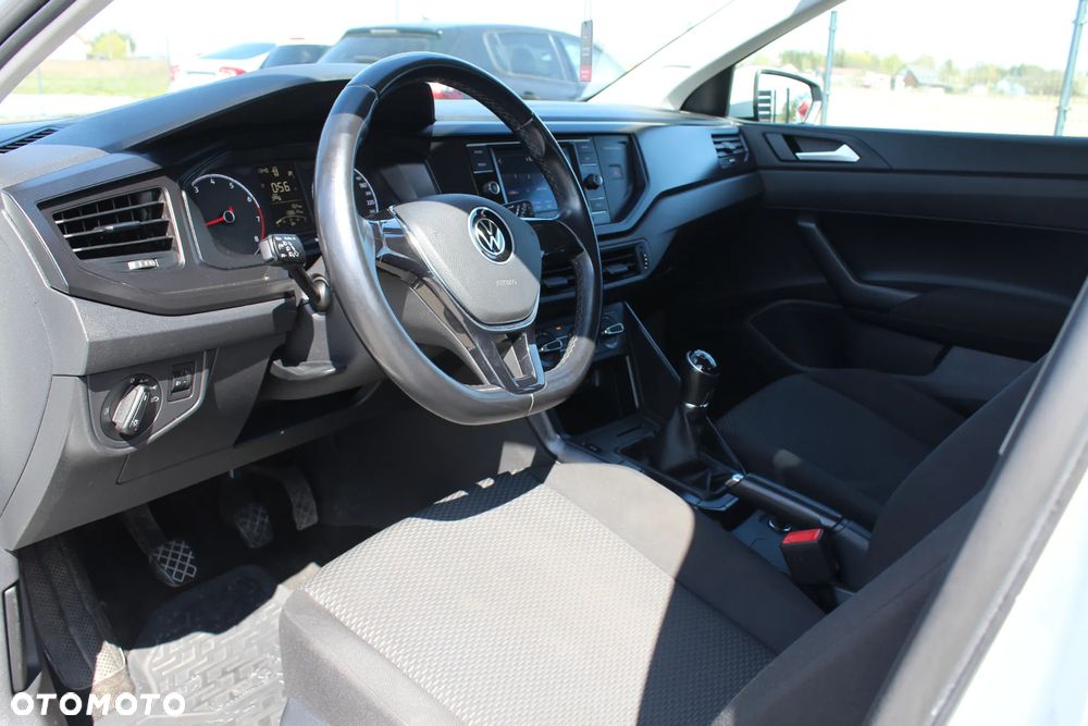 Volkswagen Polo 1.0 Life - 22
