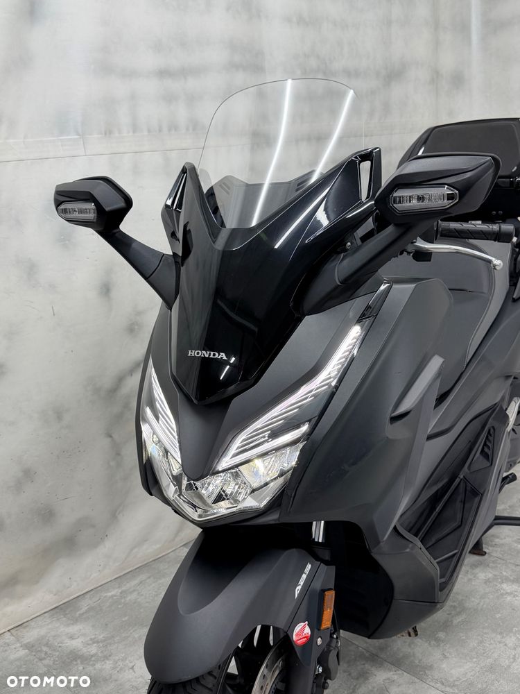 Honda NSS - 12