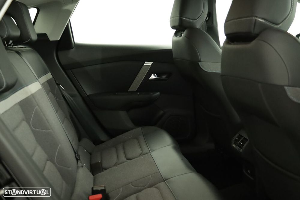 Citroën C4 1.2 PureTech Plus EAT8 - 23