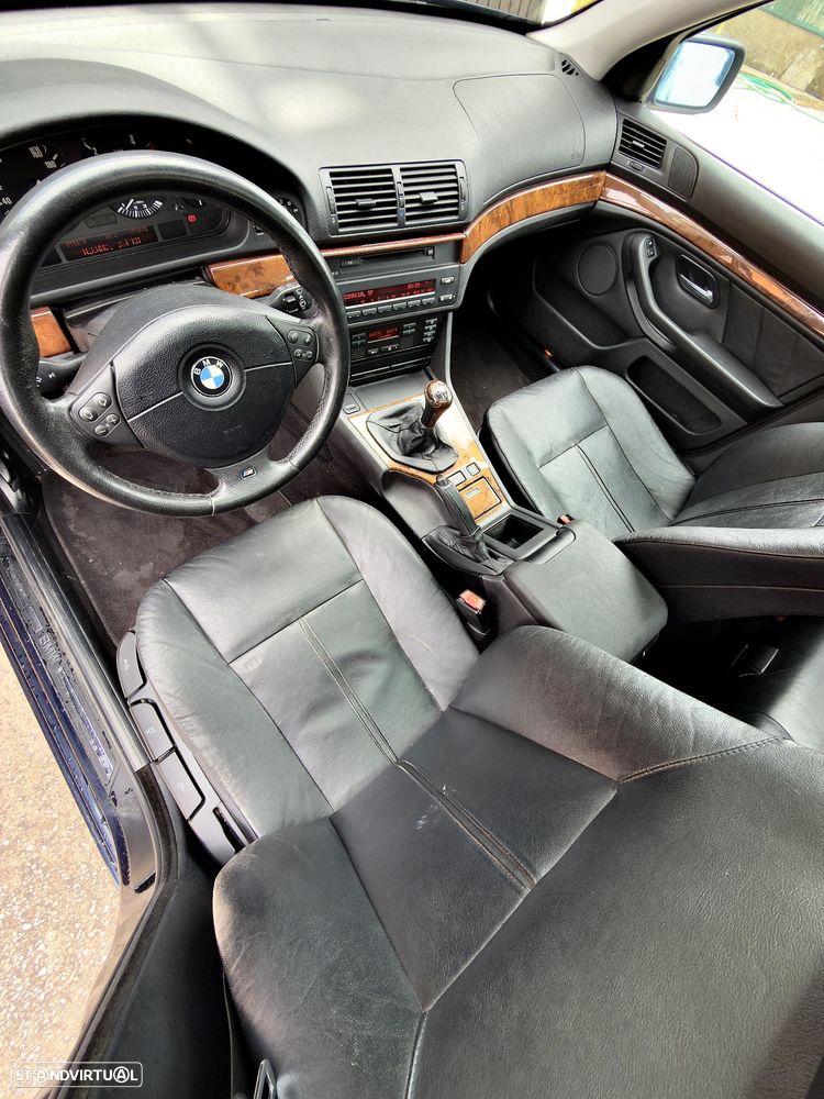 BMW 520 d Touring - 8