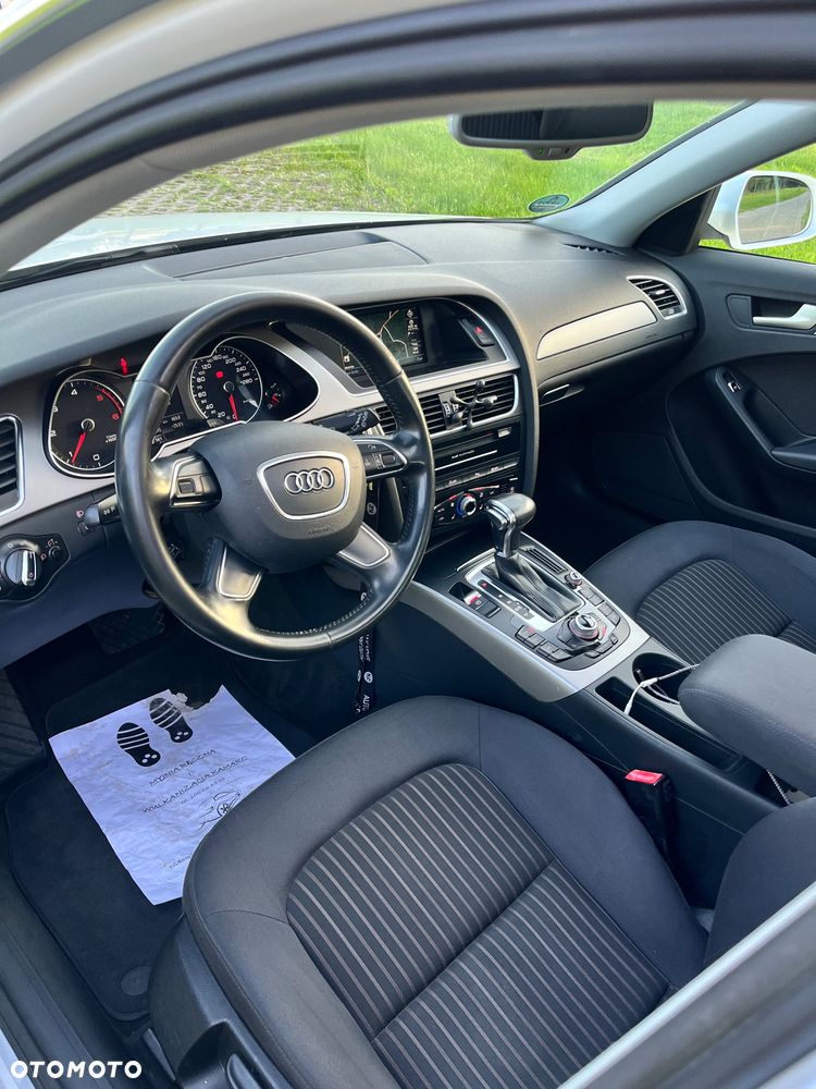Audi A4 Avant 2.0 TDI DPF multitronic Attraction - 11
