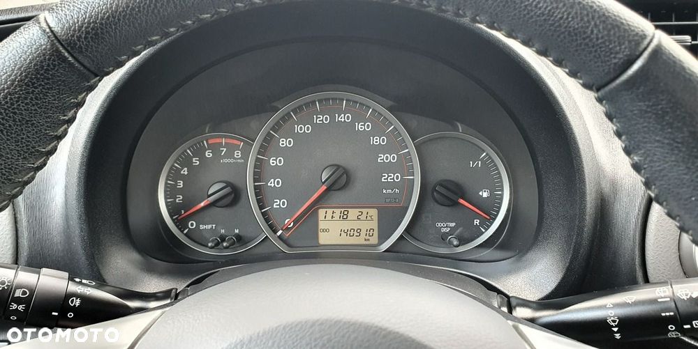 Toyota Yaris - 23
