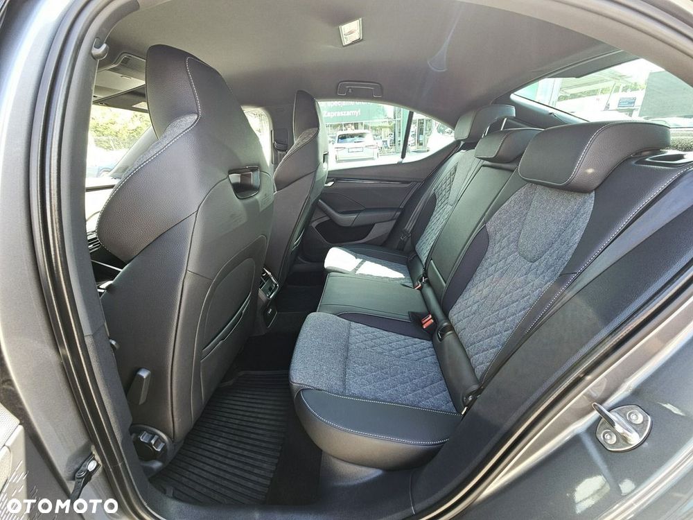 Skoda Octavia 1.5 TSI e-Tec Sportline DSG - 12