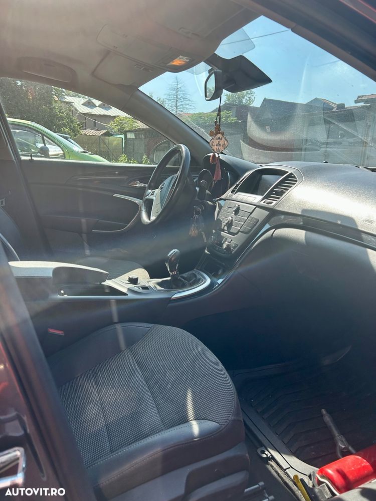 Opel Insignia 2.0 CDTI ECOFLEX - 6