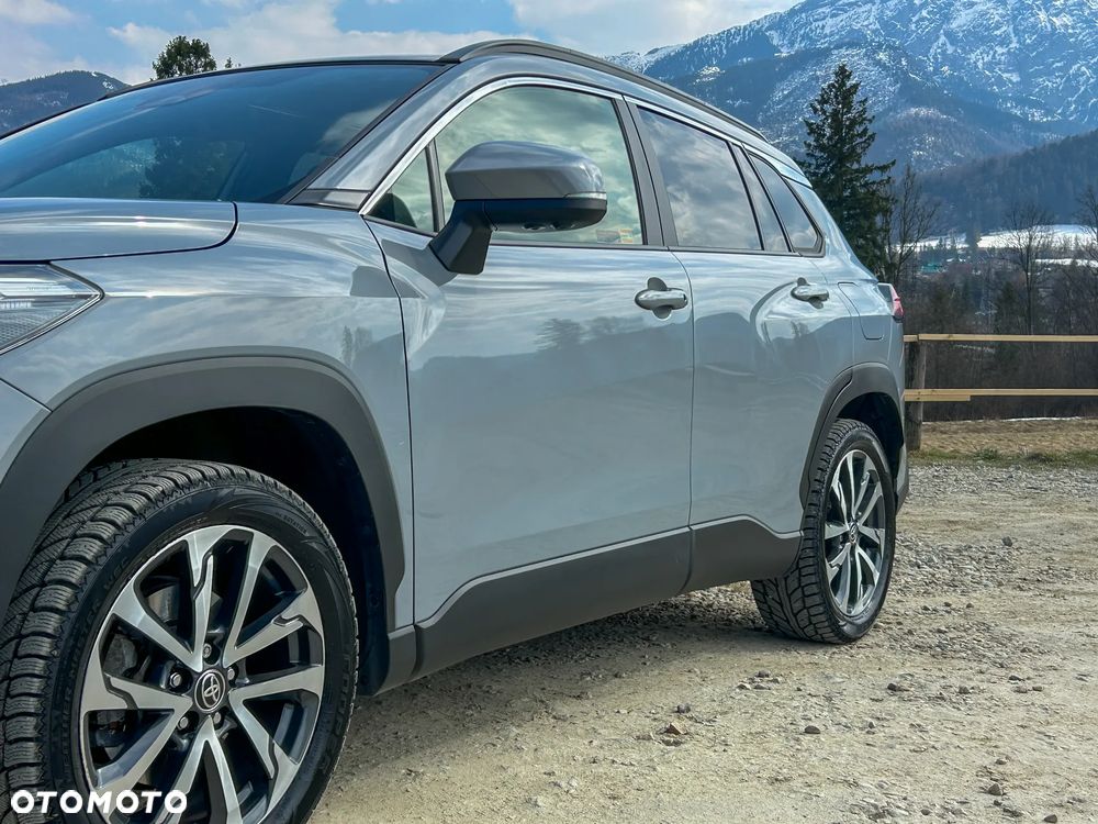 Toyota Corolla Cross 2.0 Hybrid Premiere Edition AWD - 9